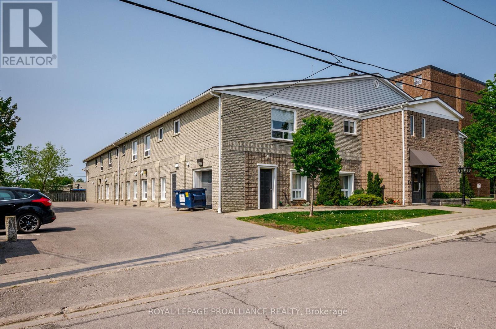 212 - 26 Spencer Street E, Cobourg, Ontario  K9A 1C2 - Photo 1 - X12891346