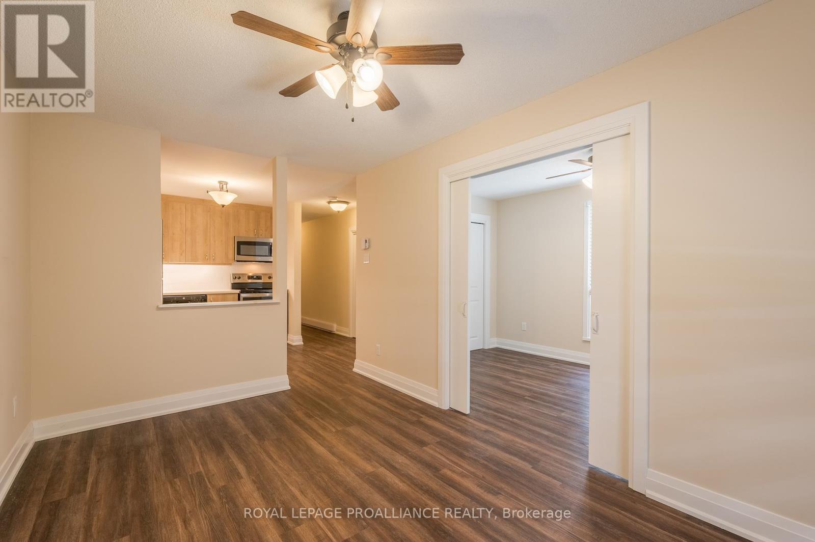 212 - 26 Spencer Street E, Cobourg, Ontario  K9A 1C2 - Photo 17 - X12891346