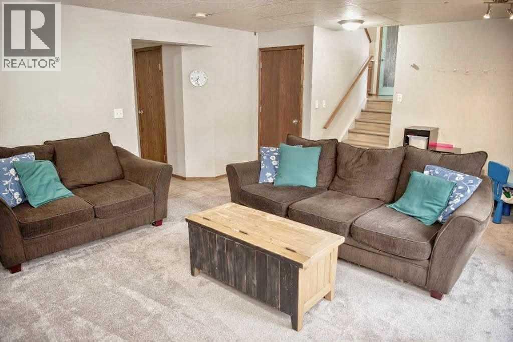 283 Highland Circle, Strathmore, Alberta  T1P 1V5 - Photo 16 - A2278908