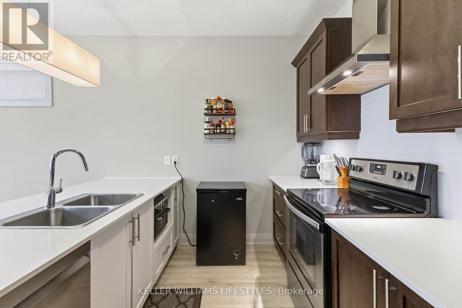 114 - 3025 Singleton Avenue, London South, Ontario  N6L 0E6 - Photo 11 - X12891266