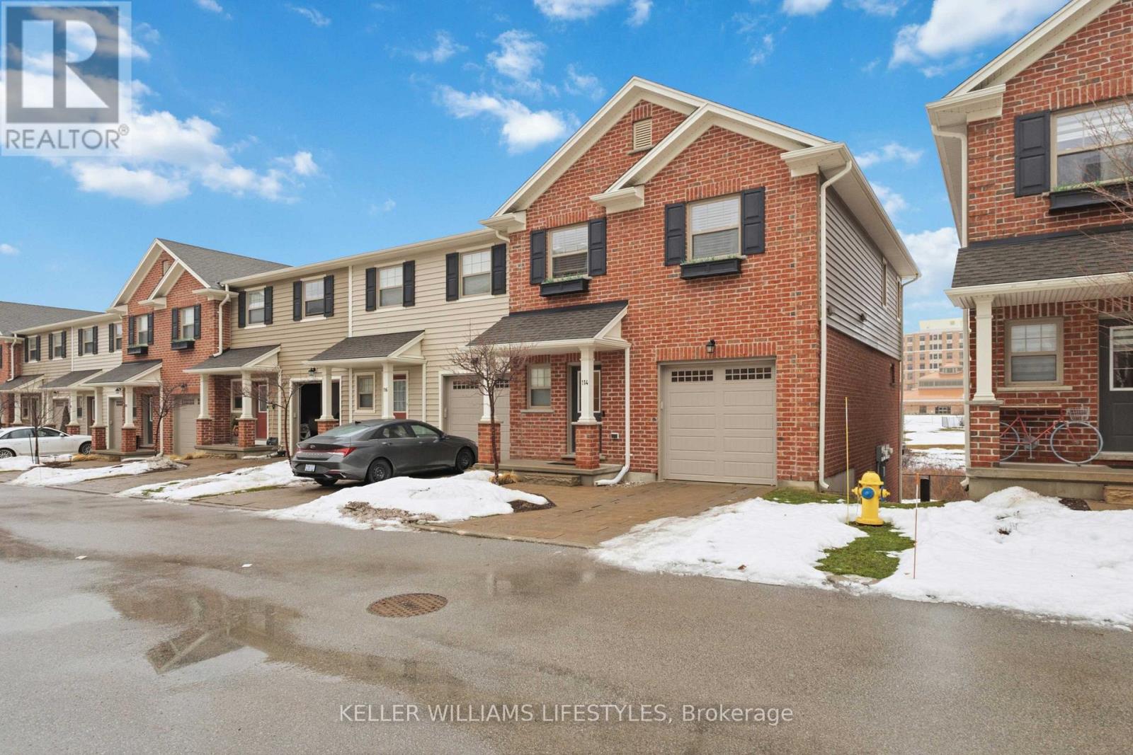 114 - 3025 Singleton Avenue, London South, Ontario  N6L 0E6 - Photo 3 - X12891266