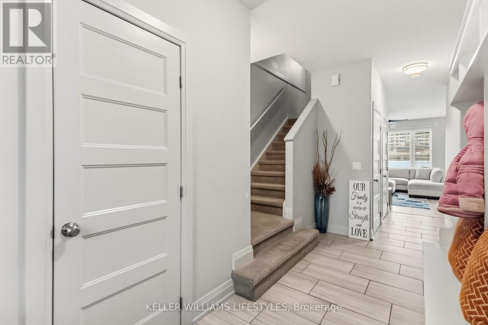 114 - 3025 Singleton Avenue, London South, Ontario  N6L 0E6 - Photo 5 - X12891266