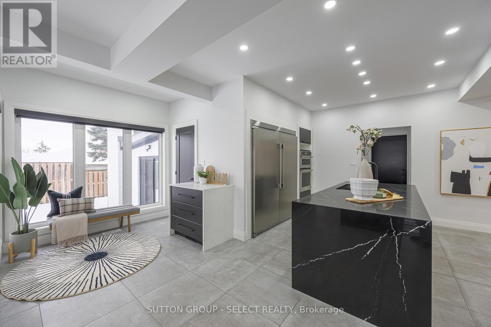 288 Windermere Court W, London North, Ontario  N6G 4J5 - Photo 15 - X12891376