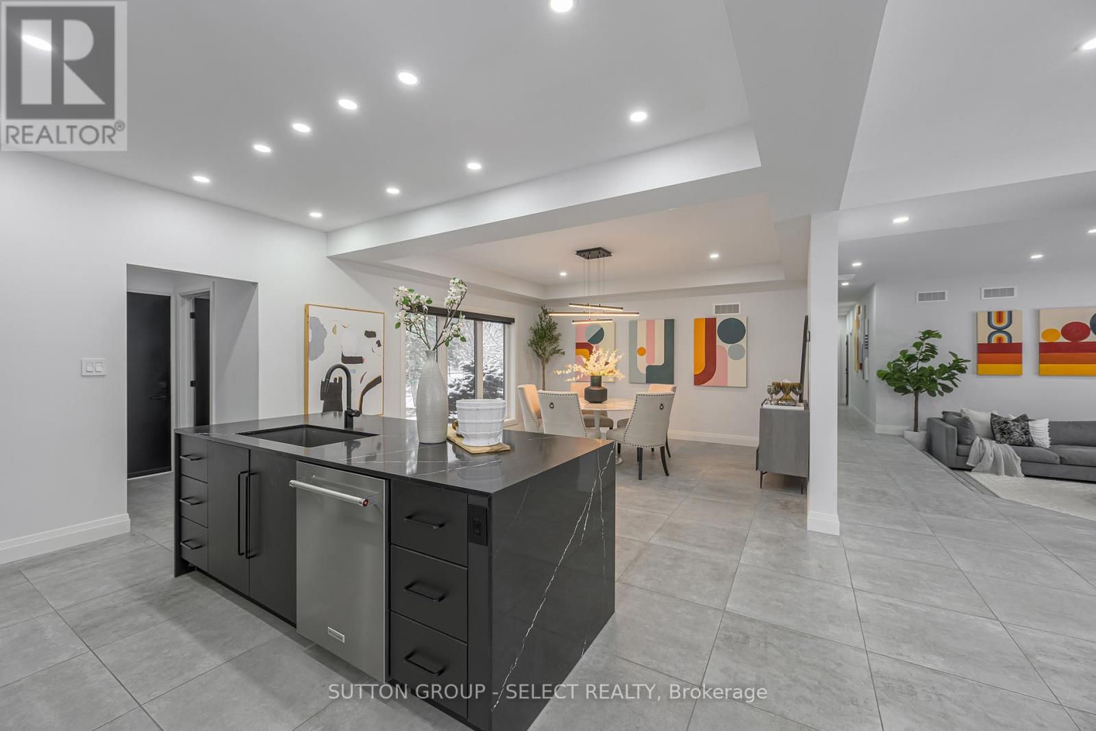 288 Windermere Court W, London North, Ontario  N6G 4J5 - Photo 16 - X12891376