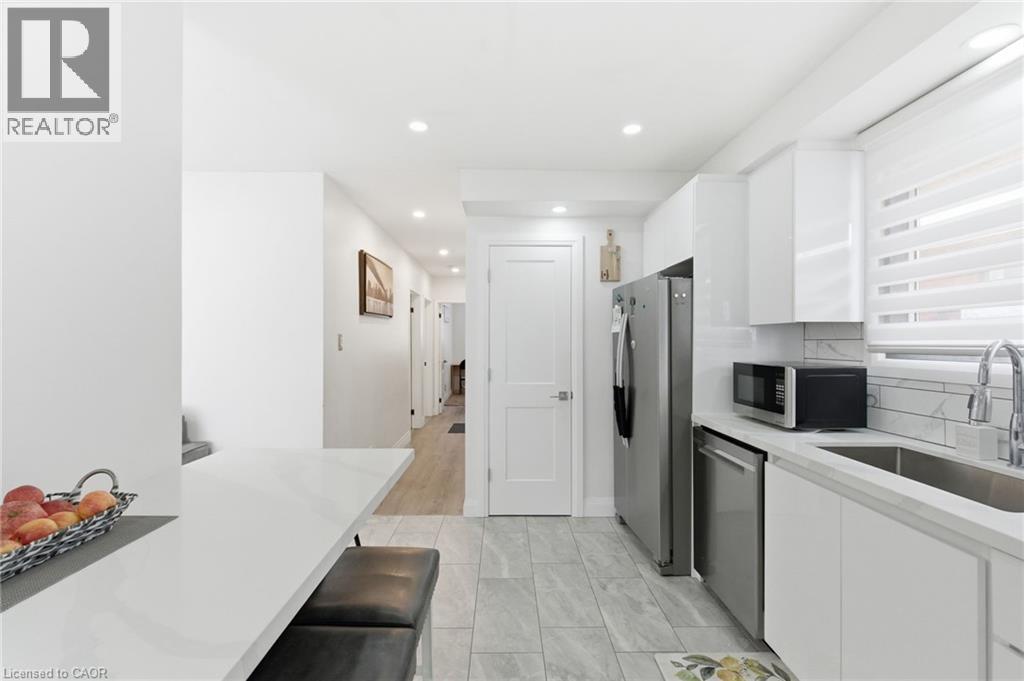 18 Ferrie Street W, Hamilton, Ontario  L8L 1C5 - Photo 8 - 40812834