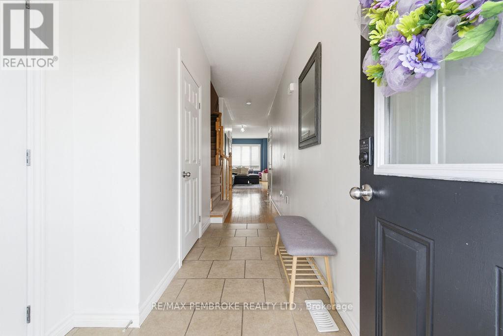 843 Newmarket Lane, Kingston, Ontario  K7K 0C8 - Photo 6 - X12891526