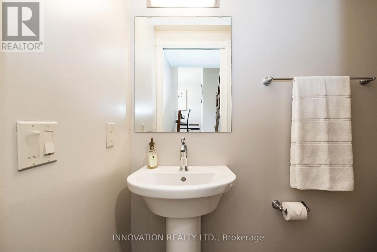 2751 Massicotte Lane, Ottawa, Ontario  K1T 3G9 - Photo 13 - X12891296