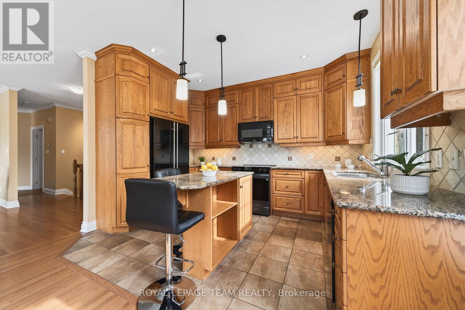 401 Oban Private, Ottawa, Ontario  K2J 0G9 - Photo 13 - X12891400