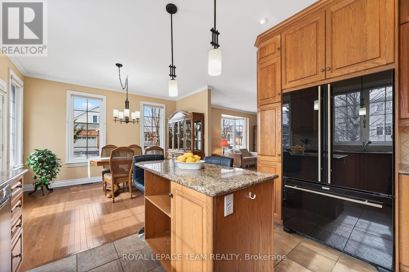 401 Oban Private, Ottawa, Ontario  K2J 0G9 - Photo 16 - X12891400