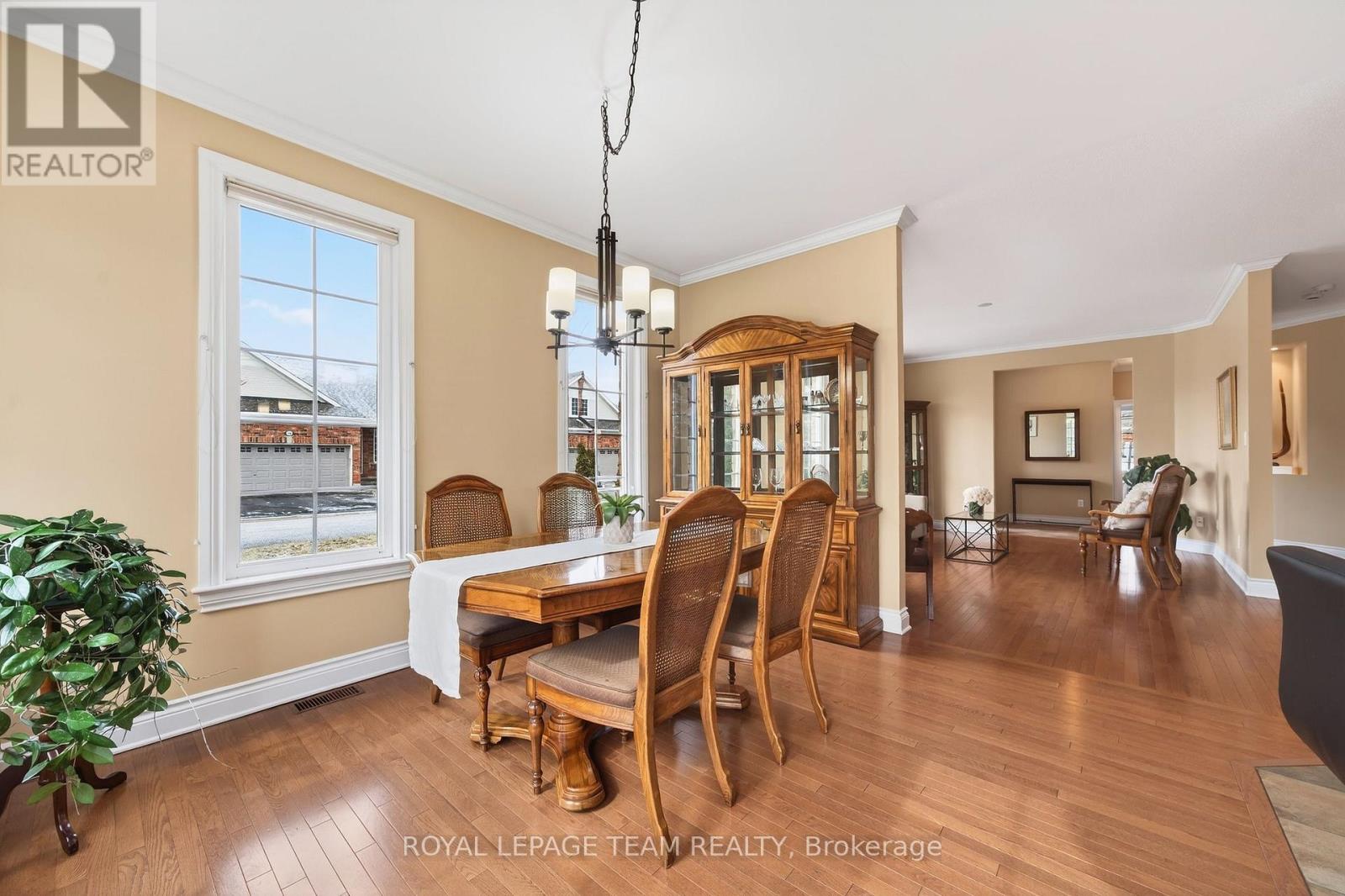 401 Oban Private, Ottawa, Ontario  K2J 0G9 - Photo 18 - X12891400