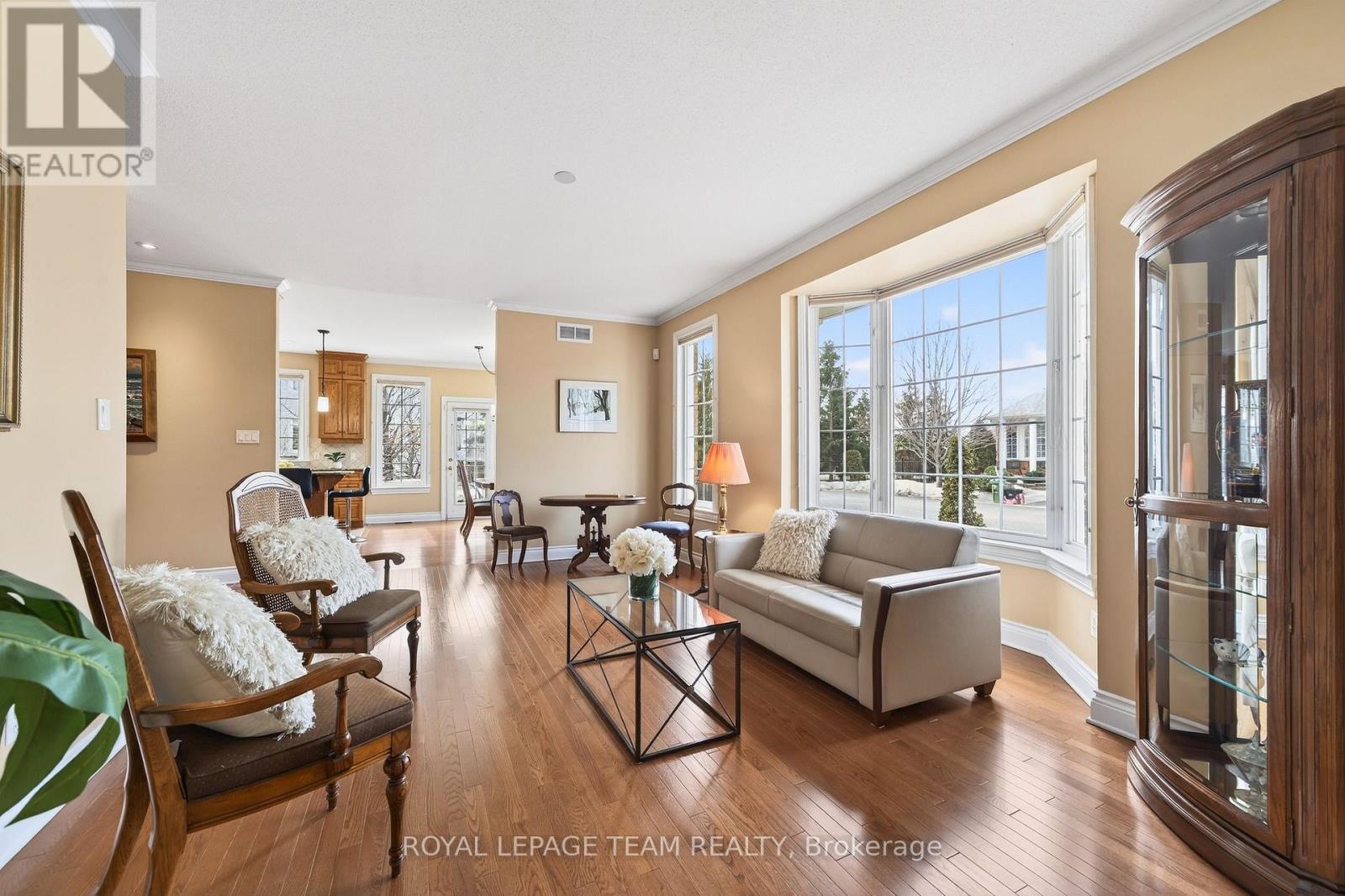 401 Oban Private, Ottawa, Ontario  K2J 0G9 - Photo 7 - X12891400