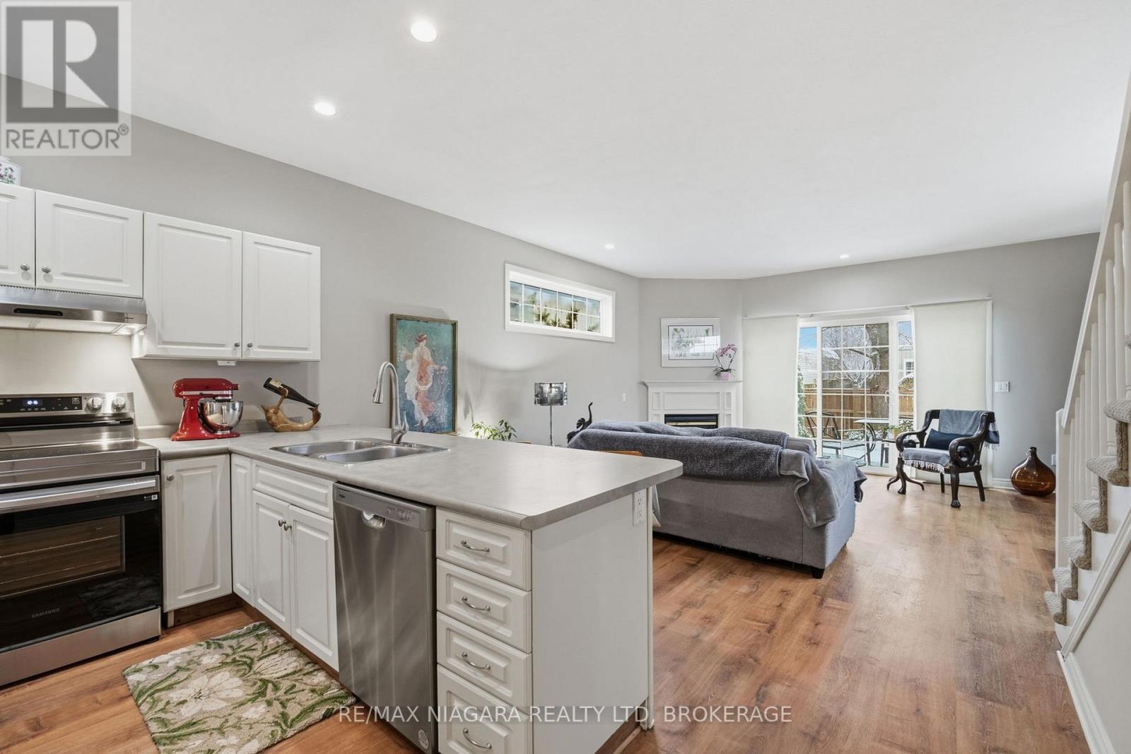 41 Frontier Drive, Niagara-On-The-Lake (Virgil), Ontario  L0S 1J0 - Photo 13 - X12891294