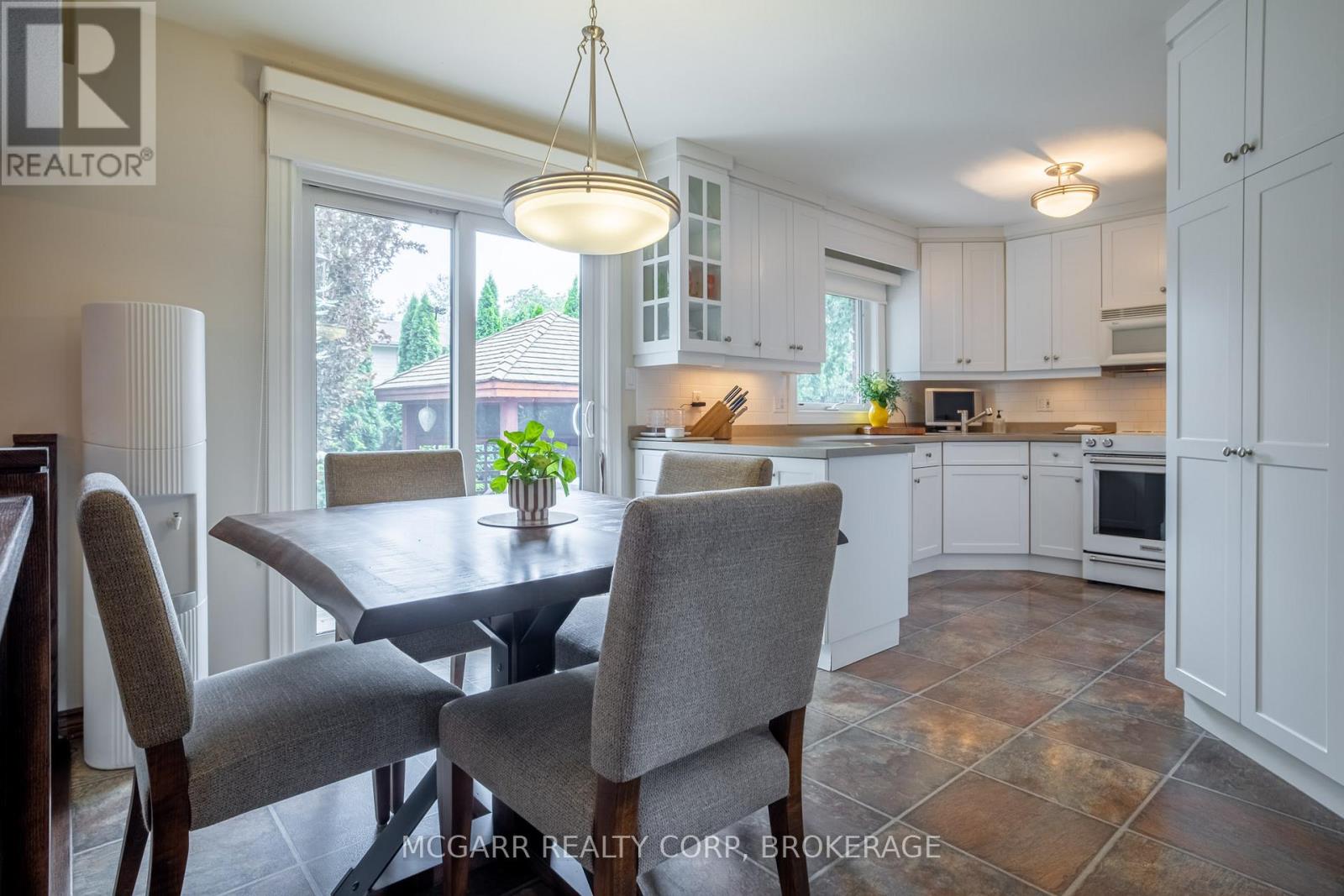 11 Lantana Circle, St. Catharines (Lakeshore), Ontario  L2M 7M5 - Photo 13 - X12891512