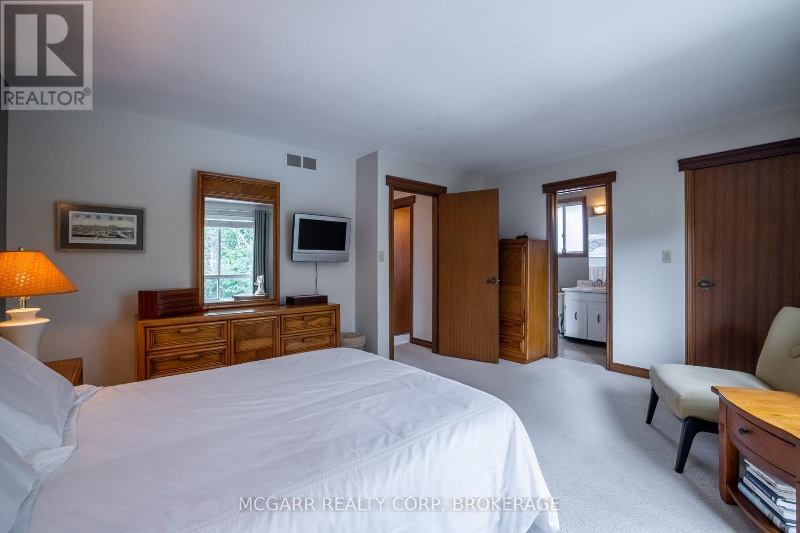 11 Lantana Circle, St. Catharines (Lakeshore), Ontario  L2M 7M5 - Photo 20 - X12891512