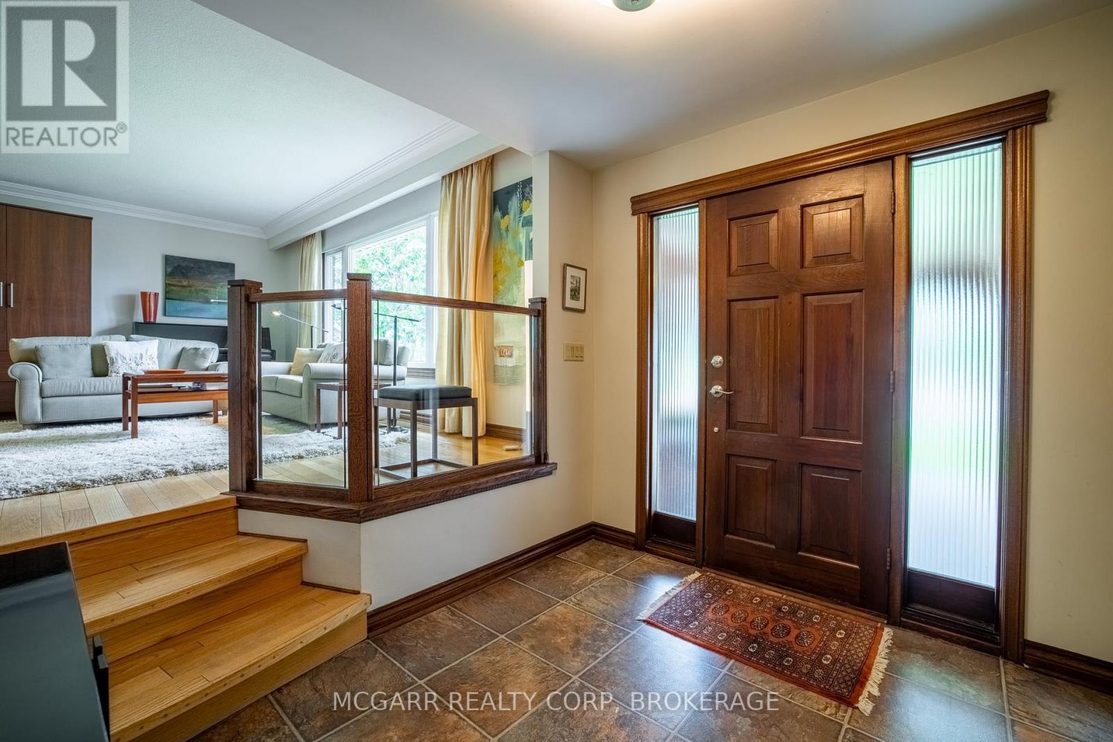 11 Lantana Circle, St. Catharines (Lakeshore), Ontario  L2M 7M5 - Photo 6 - X12891512