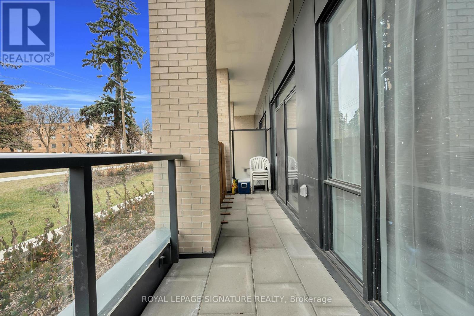 111 - 293 The Kingsway, Toronto (Edenbridge-Humber Valley), Ontario  M9A 0E8 - Photo 11 - W12862006