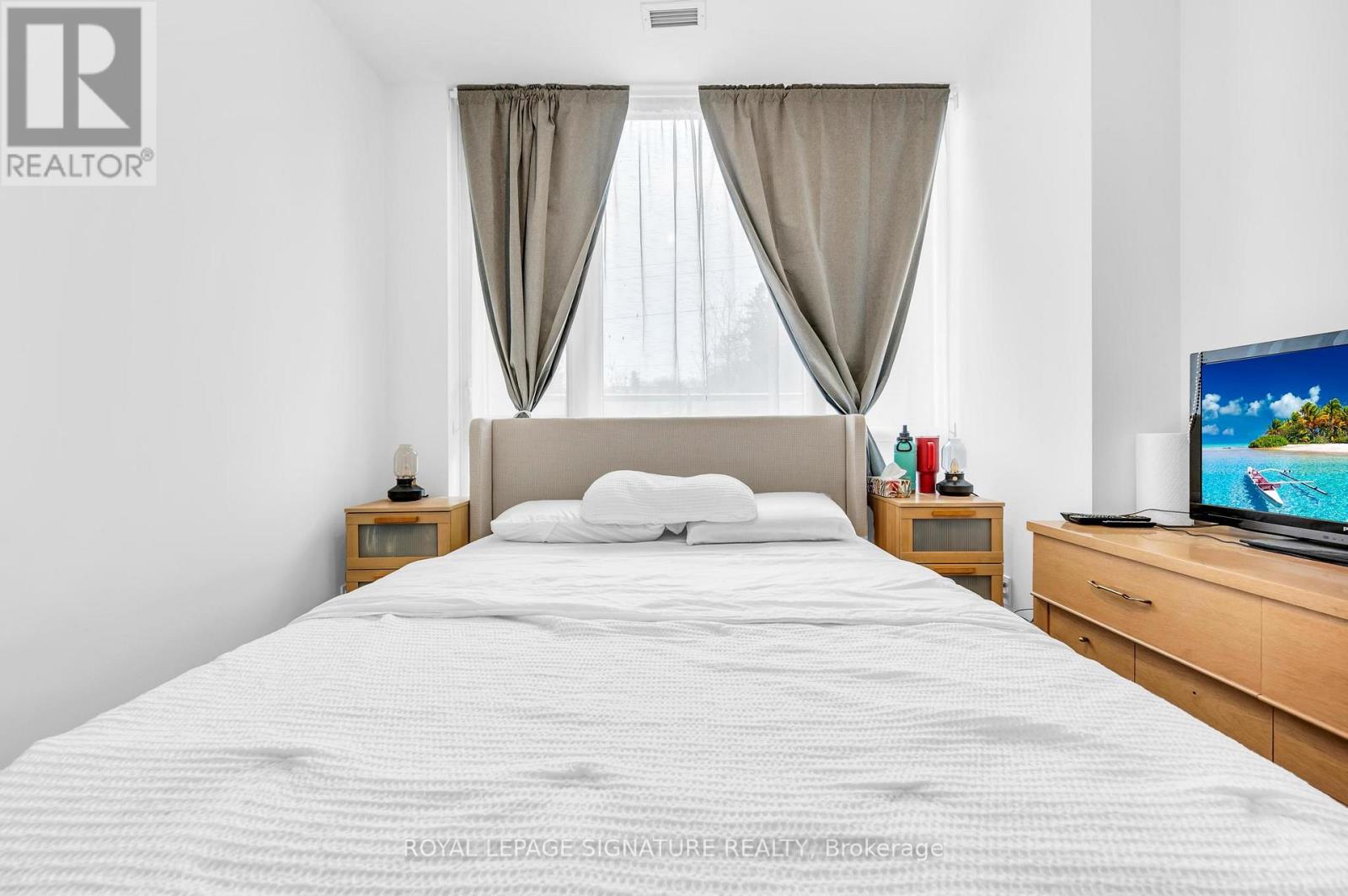 111 - 293 The Kingsway, Toronto (Edenbridge-Humber Valley), Ontario  M9A 0E8 - Photo 9 - W12862006