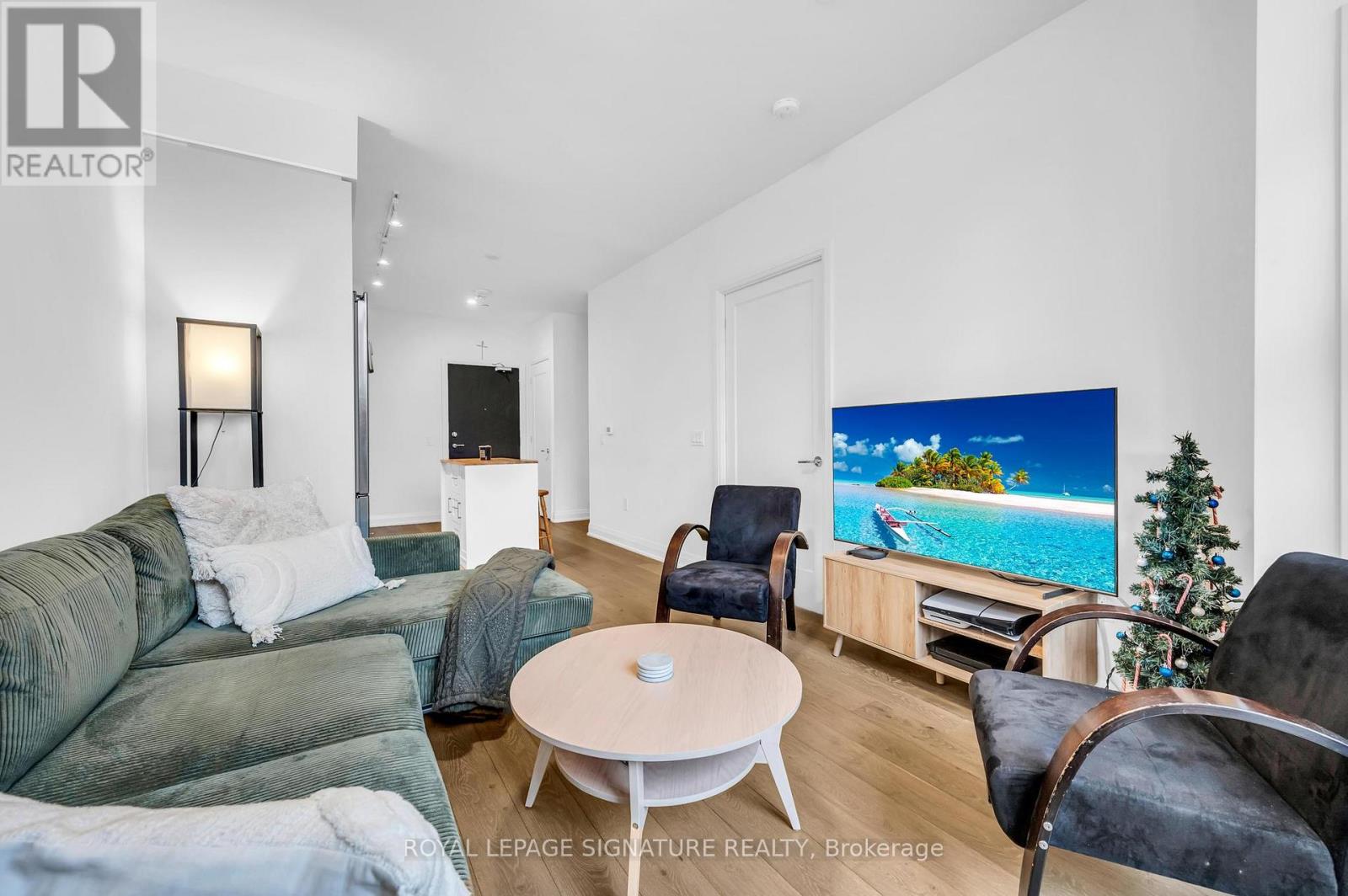 111 - 293 The Kingsway, Toronto (Edenbridge-Humber Valley), Ontario  M9A 0E8 - Photo 5 - W12862006