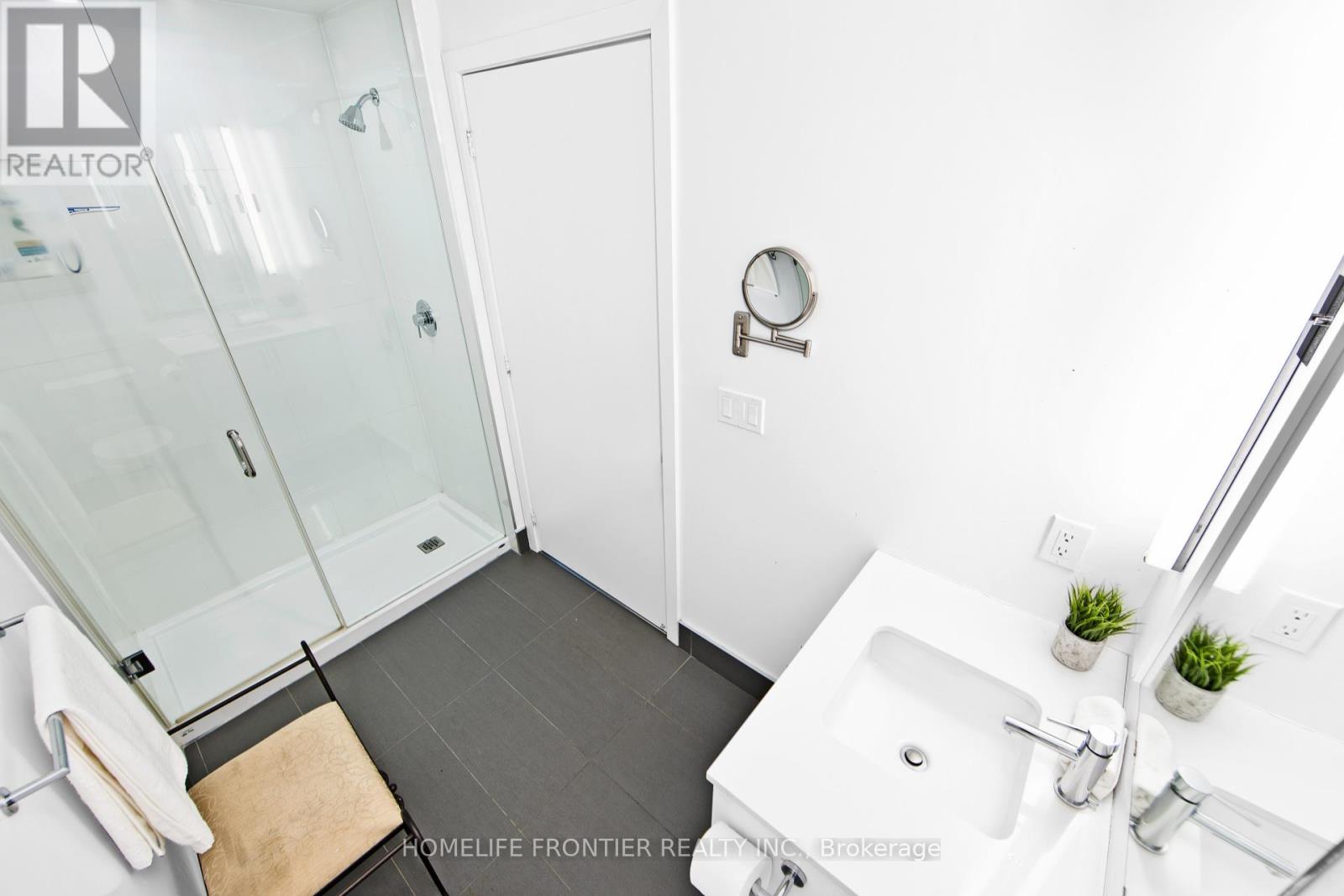 603 - 180 Veterans Drive, Brampton (Northwest Brampton), Ontario  L7A 5G7 - Photo 18 - W12888914