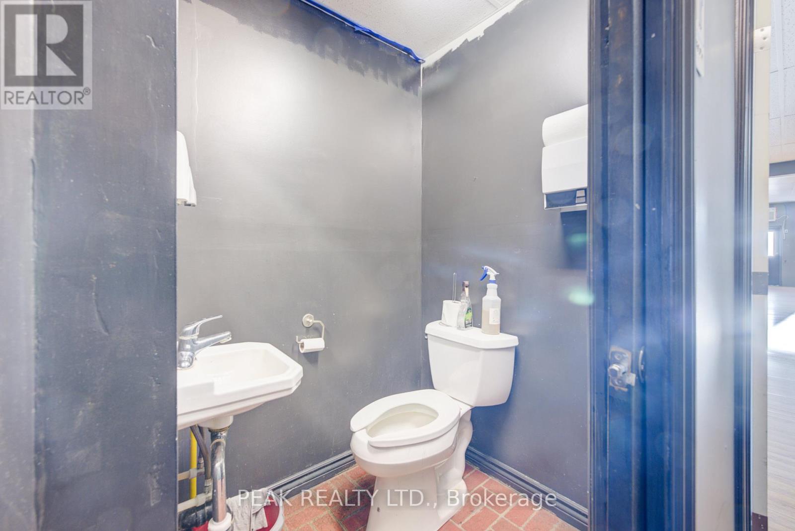 41-43 Woodstock Street S, East Zorra-Tavistock, Ontario  N0B 2R0 - Photo 14 - X12739968