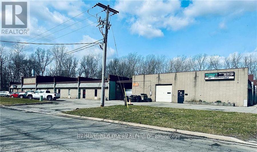 6 - 8407 STANLEY AVENUE, Niagara Falls, Ontario