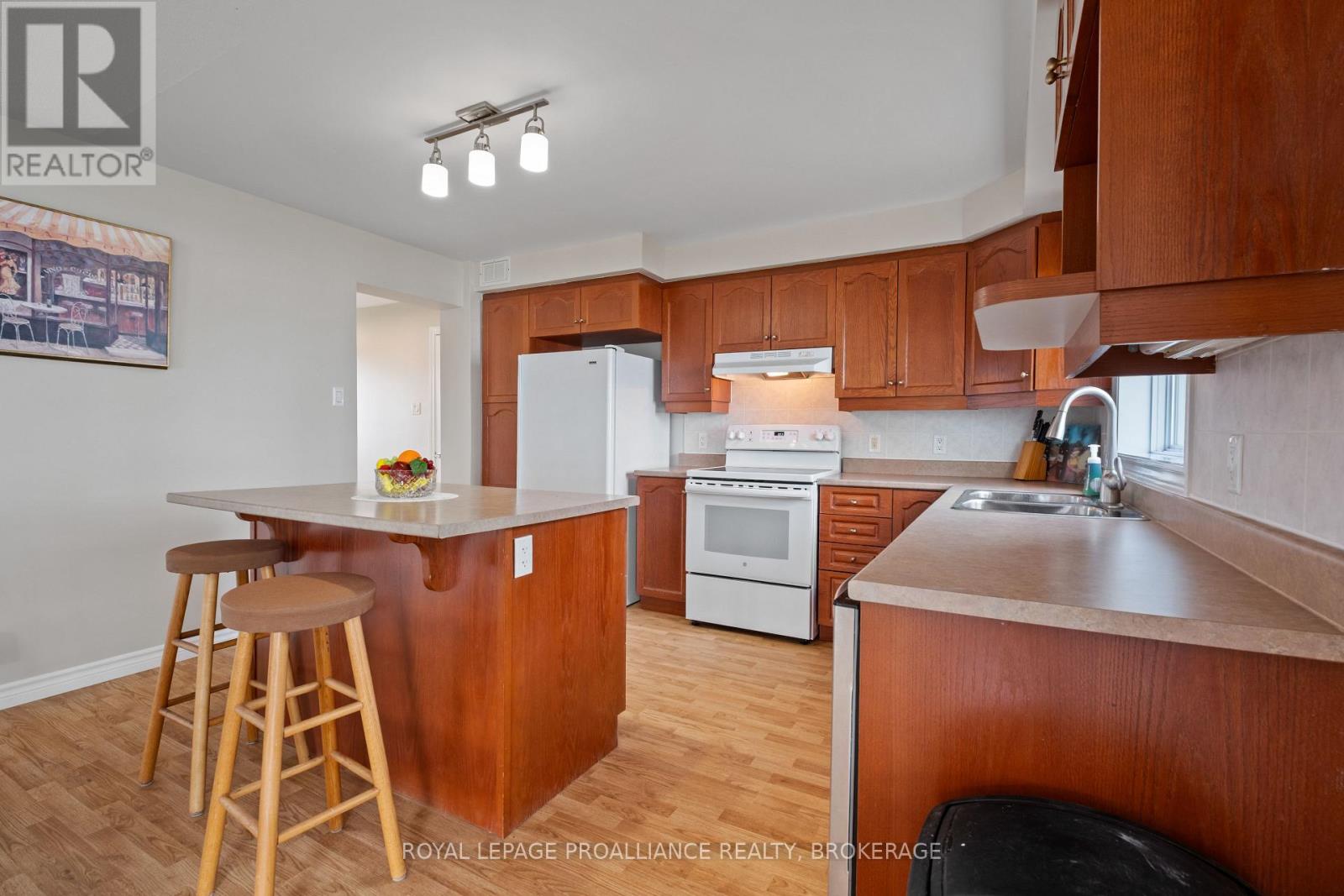 4205 Highway 96, Frontenac Islands, Ontario  K0H 2Y0 - Photo 13 - X12890856