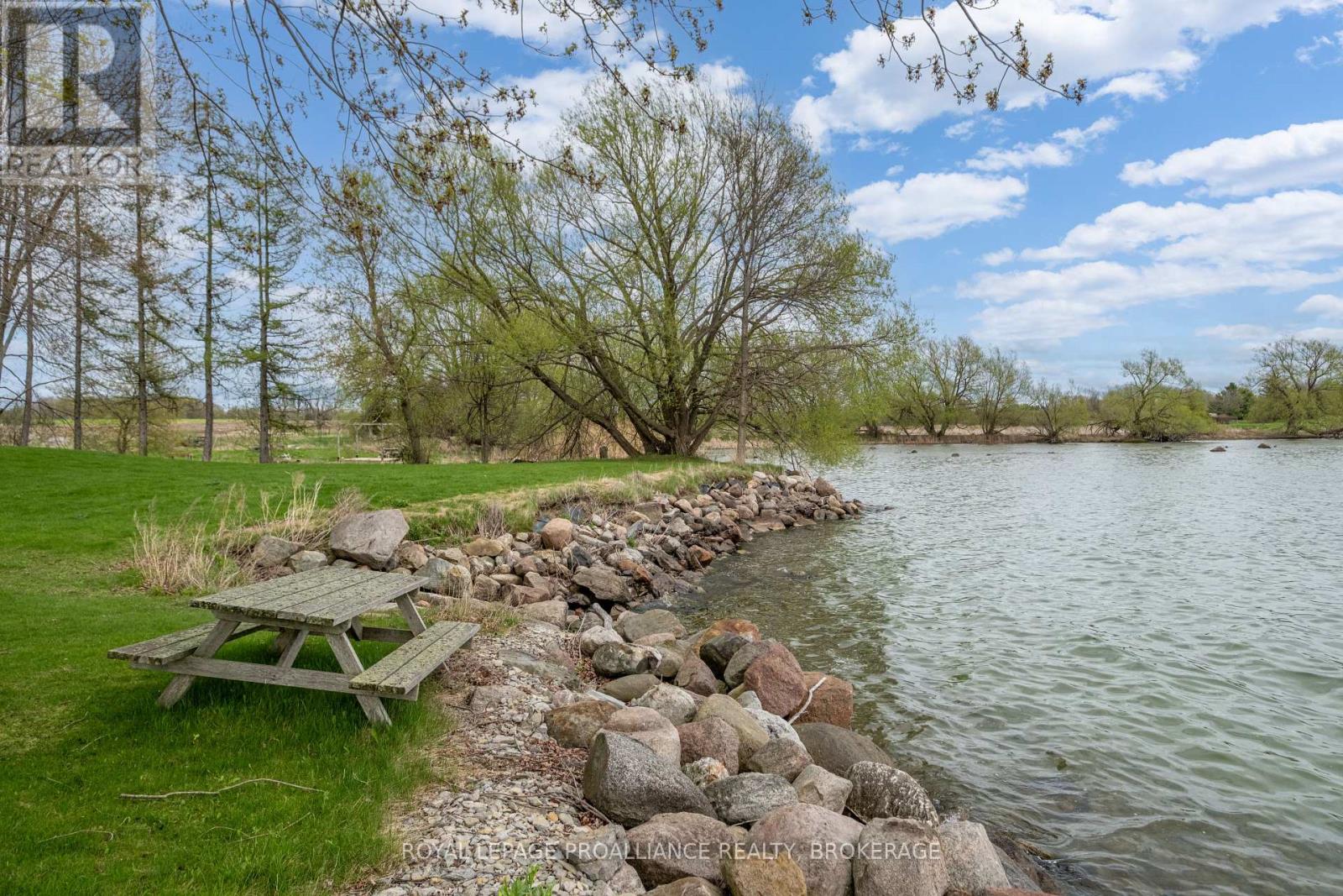 4205 Highway 96, Frontenac Islands, Ontario  K0H 2Y0 - Photo 41 - X12890856