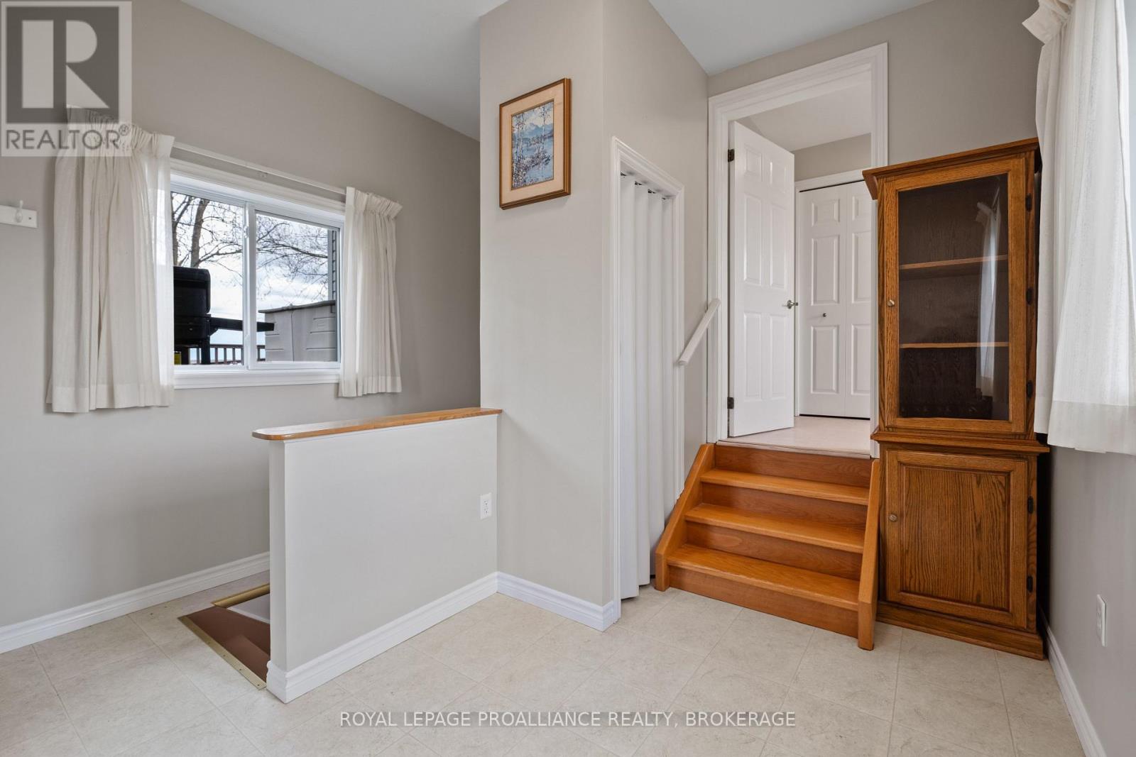 4205 Highway 96, Frontenac Islands, Ontario  K0H 2Y0 - Photo 7 - X12890856