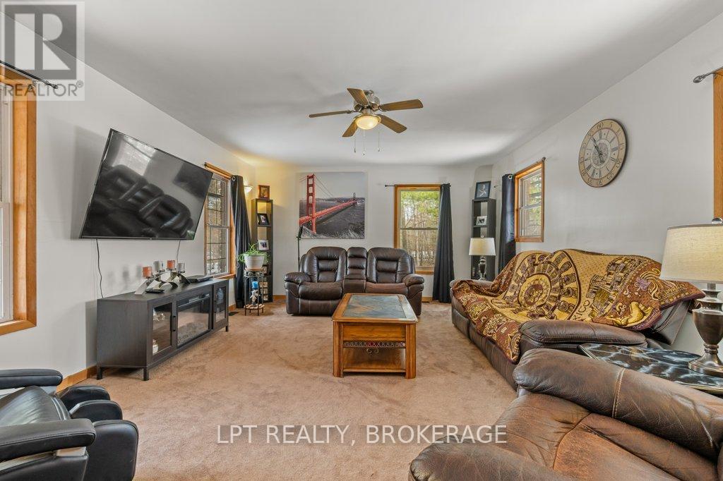 3691 Mcconnell Road, Frontenac, Ontario  K0H 1V0 - Photo 17 - X12891360