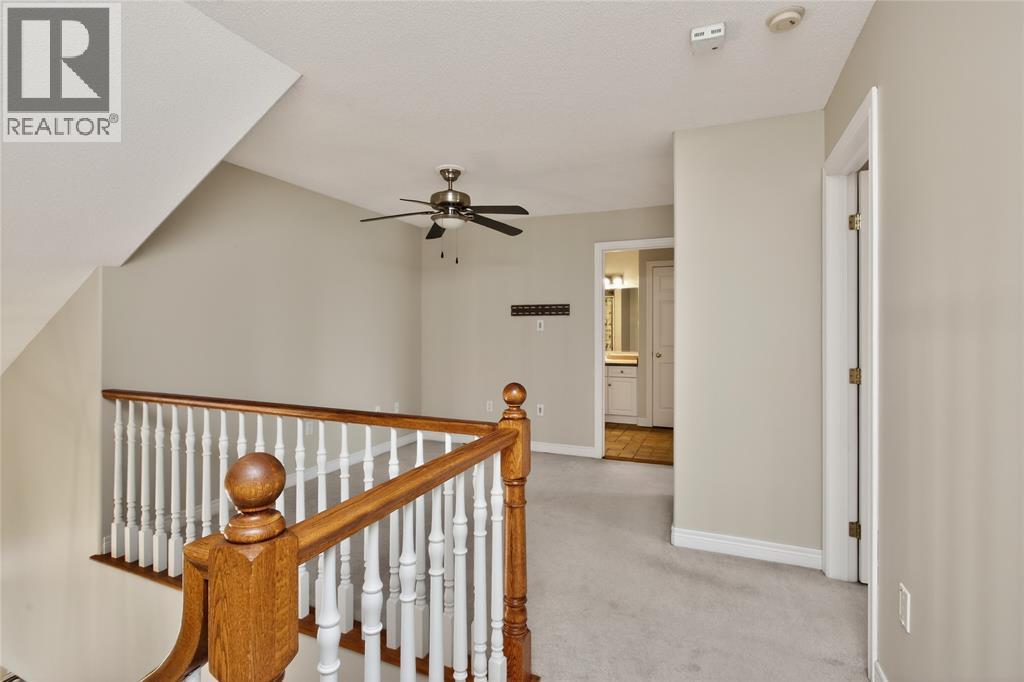 2016 Thelma Avenue, Sarnia, Ontario  N0N 1C0 - Photo 24 - 26005575