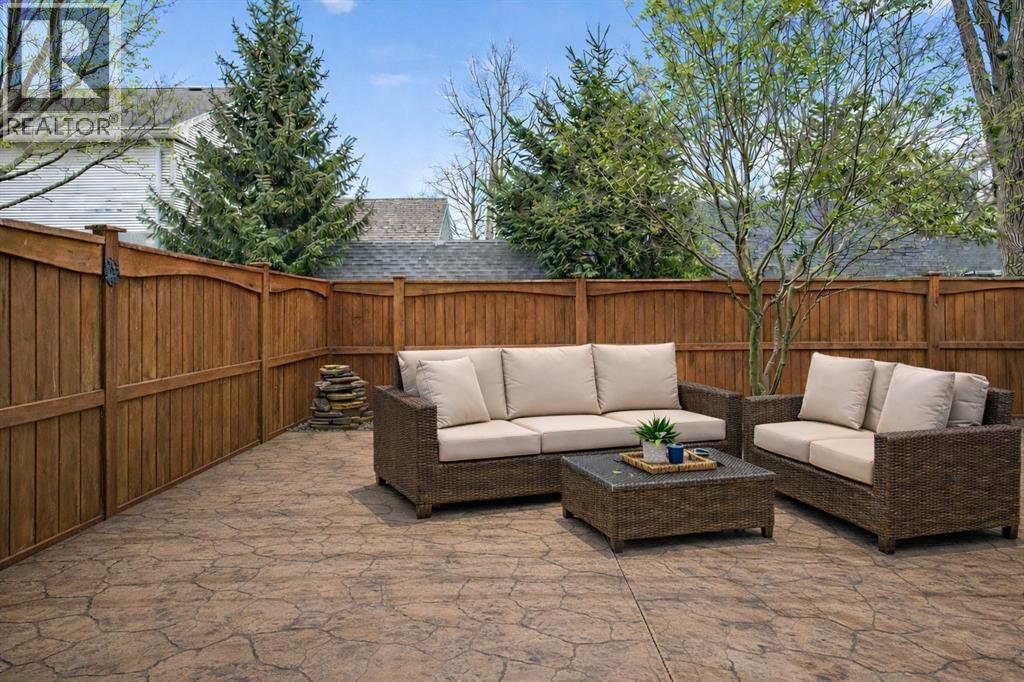 2016 Thelma Avenue, Sarnia, Ontario  N0N 1C0 - Photo 35 - 26005575