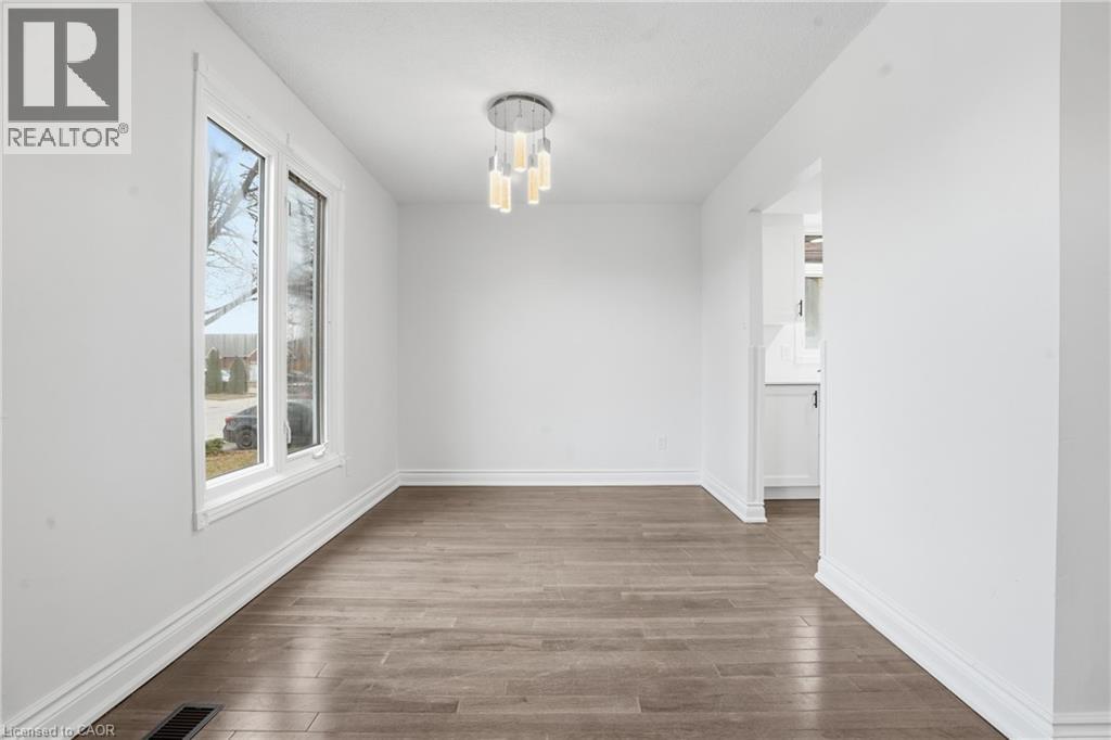 50 Lawnhurst Drive, Hamilton, Ontario  L8V 4P1 - Photo 11 - 40809153