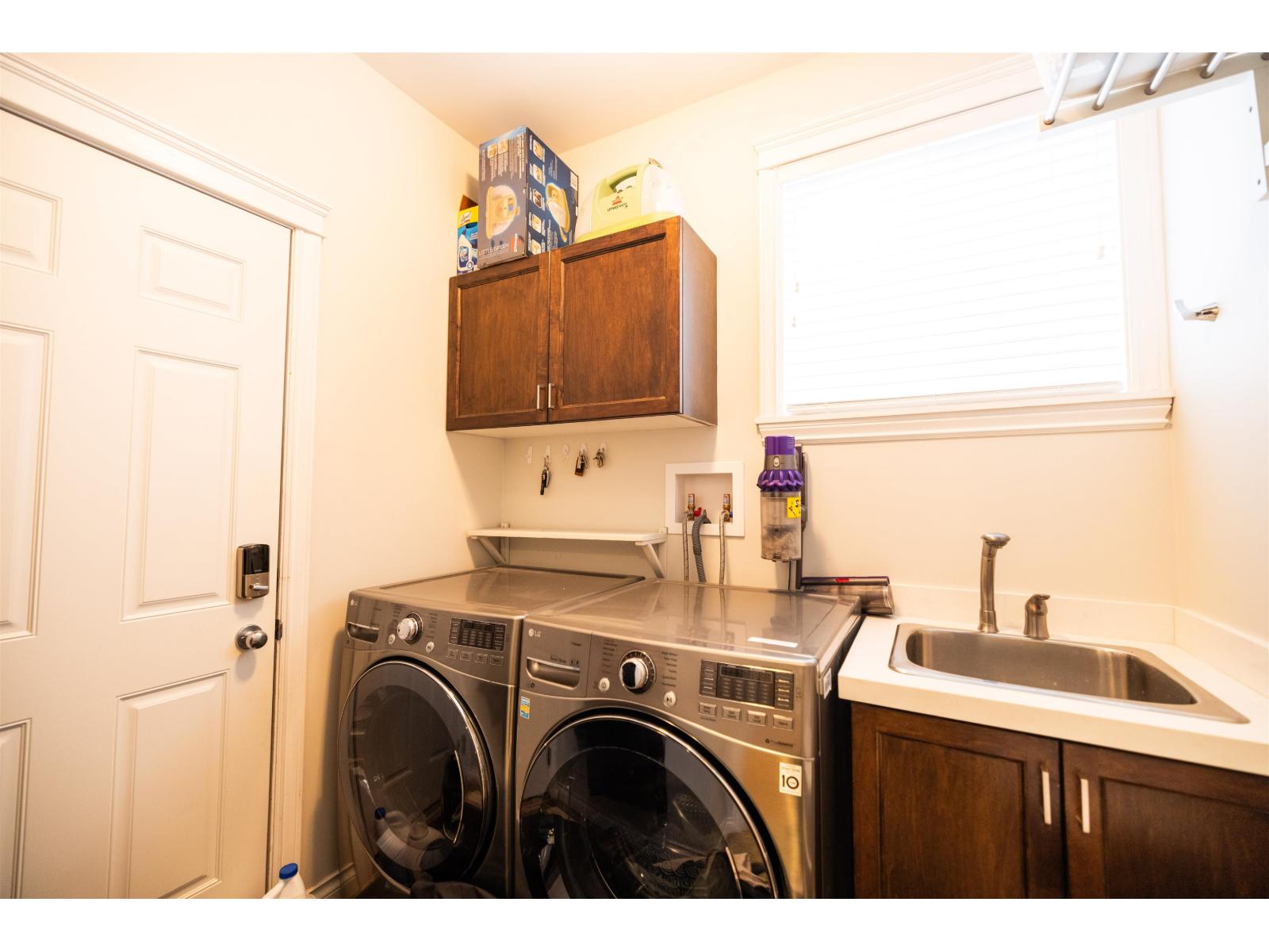 21673 93 Avenue, Langley, British Columbia  V1M 4E1 - Photo 13 - R3099605