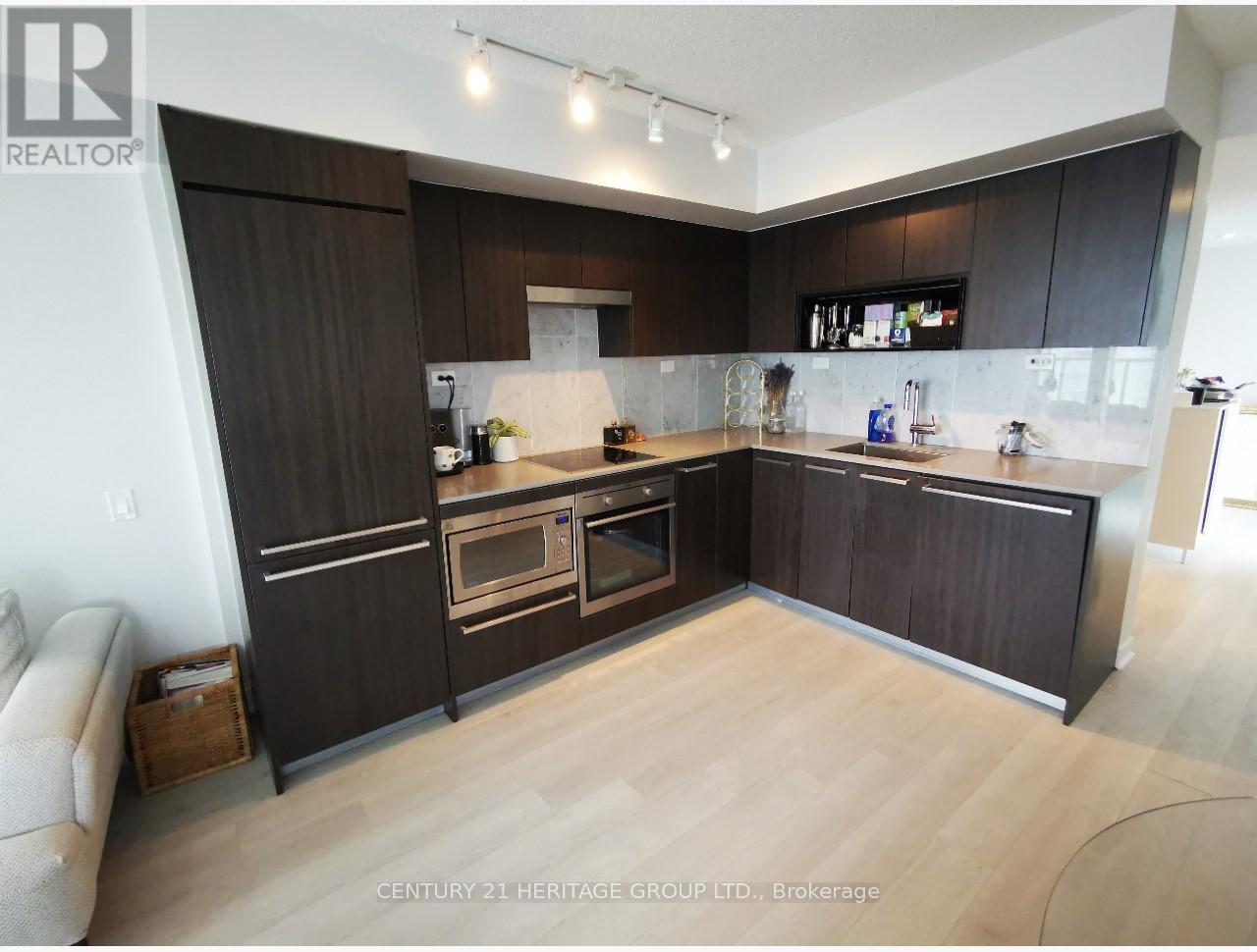 1509 - 70 Qeens Wharf Road, Toronto, Ontario  M5V 0J2 - Photo 6 - C12891244