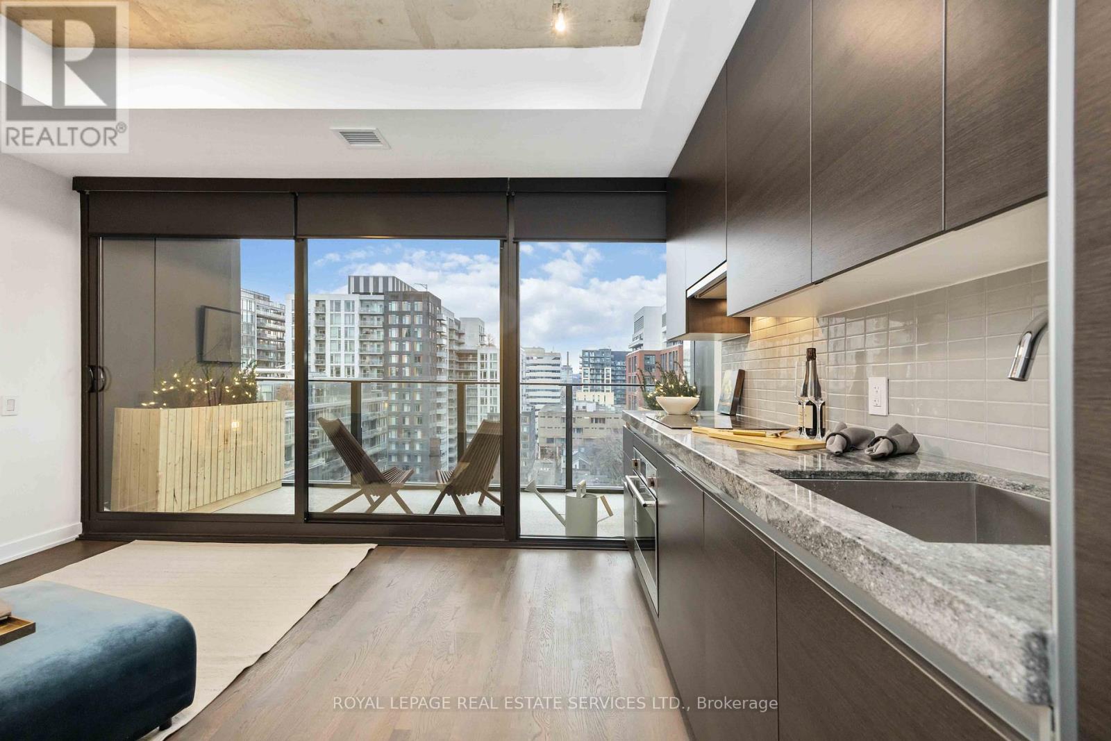 1128 - 629 King Street W, Toronto, Ontario  M5V 0G9 - Photo 16 - C12891256