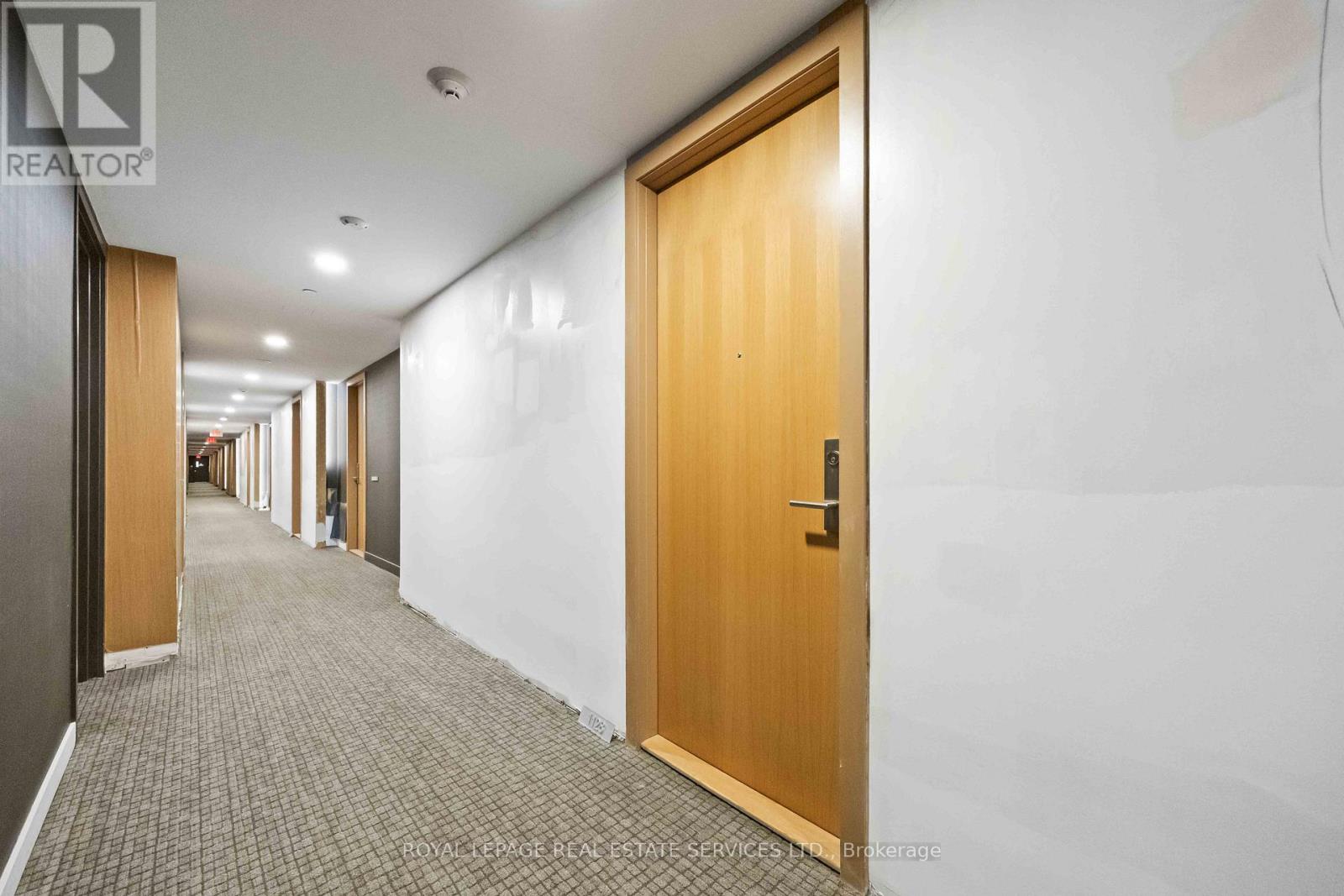 1128 - 629 King Street W, Toronto, Ontario  M5V 0G9 - Photo 4 - C12891256