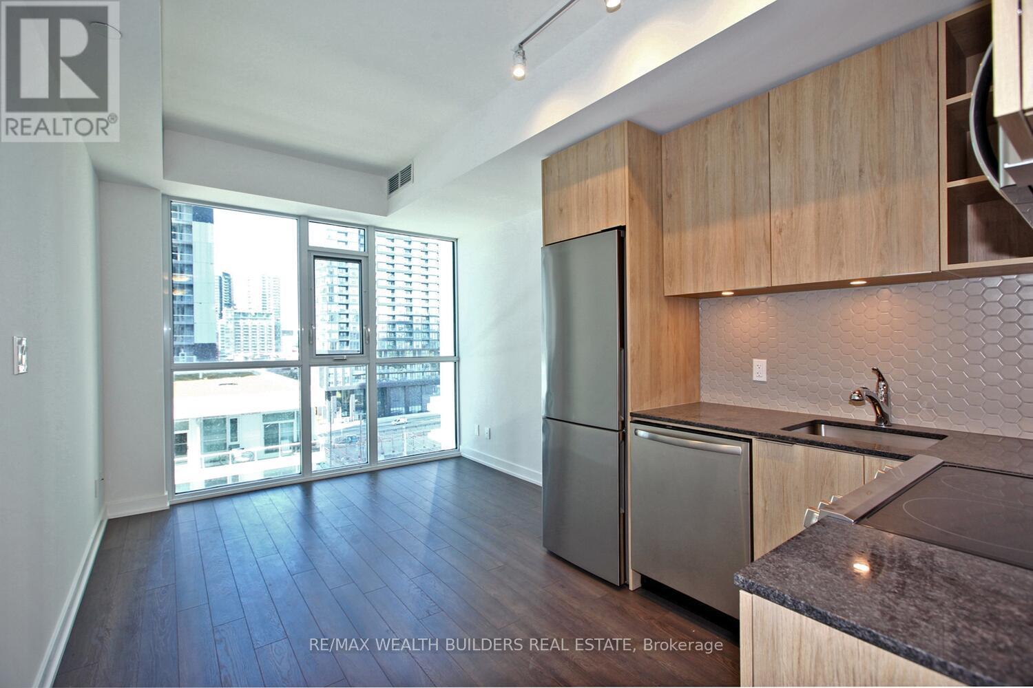 804 - 30 Ordnance Street, Toronto, Ontario  M6K 1A2 - Photo 6 - C12891388