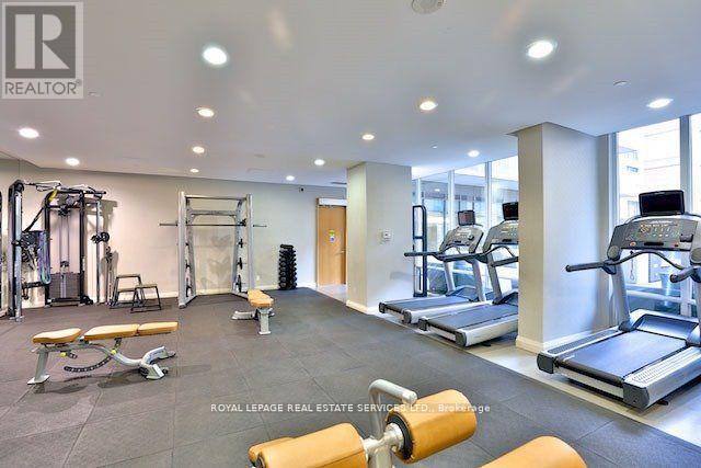 715 - 1 Bedford Road, Toronto, Ontario  M5R 2B5 - Photo 14 - C12891402