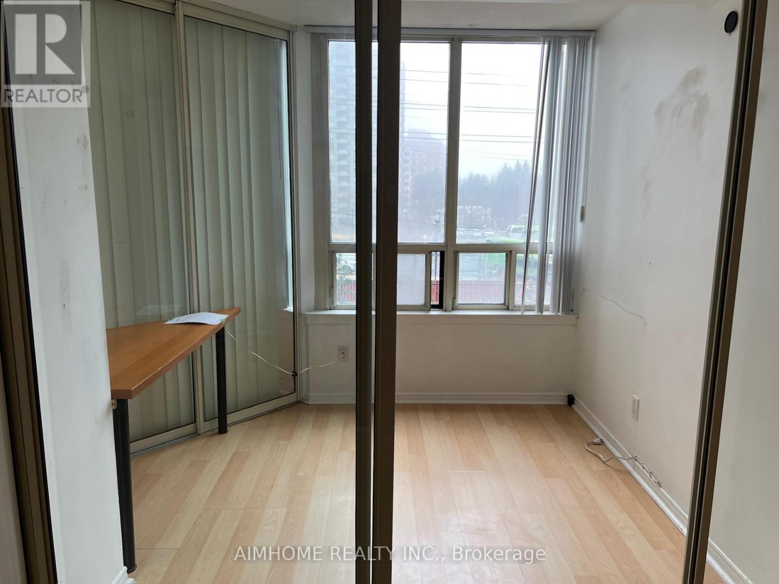 310 - 7 Bishop Avenue, Toronto, Ontario  M2M 4J4 - Photo 15 - C12891404