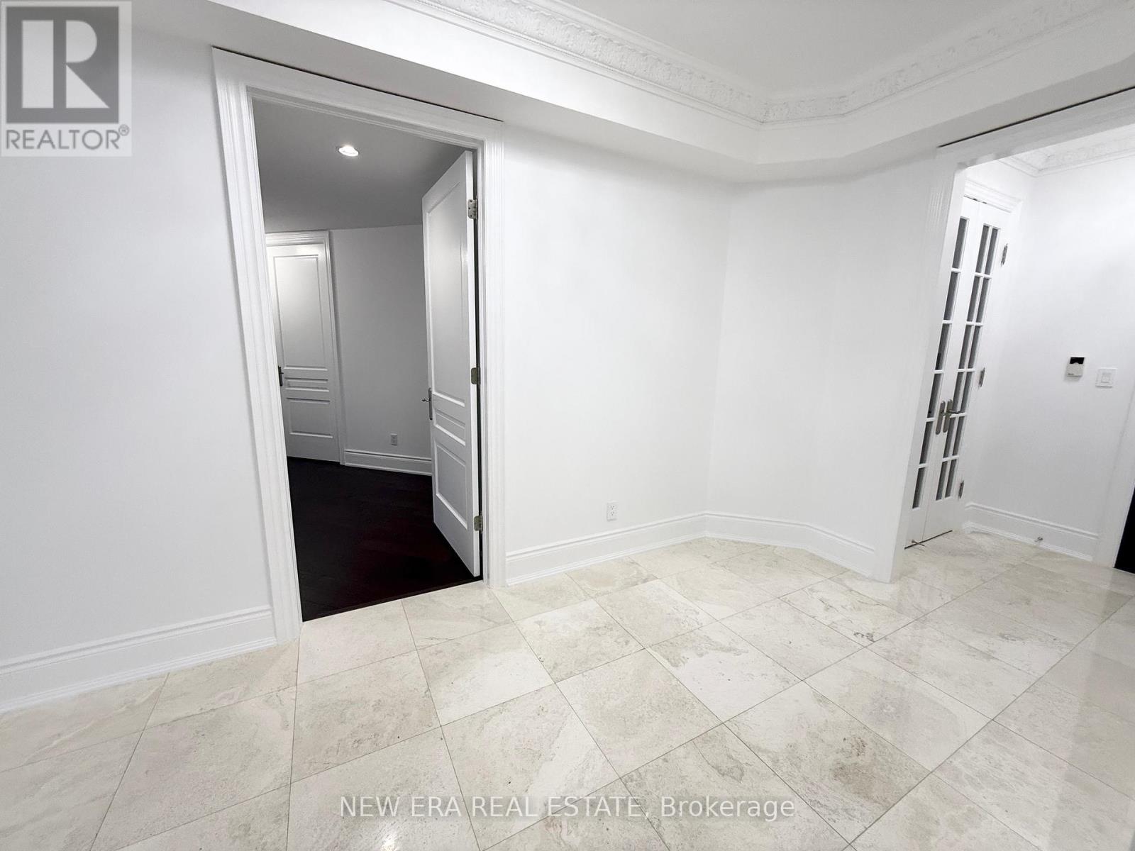 602 - 10 Bellair Street, Toronto, Ontario  M5R 3T8 - Photo 25 - C12891406