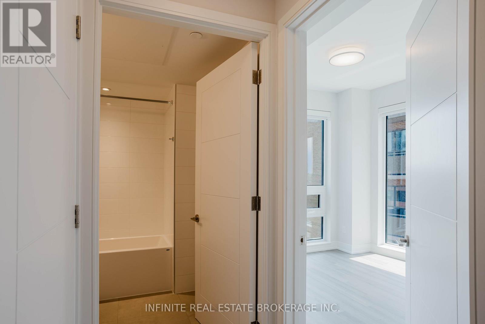 803 - 2525 Bathurst Street, Toronto, Ontario  M6B 2Y9 - Photo 17 - C12891492