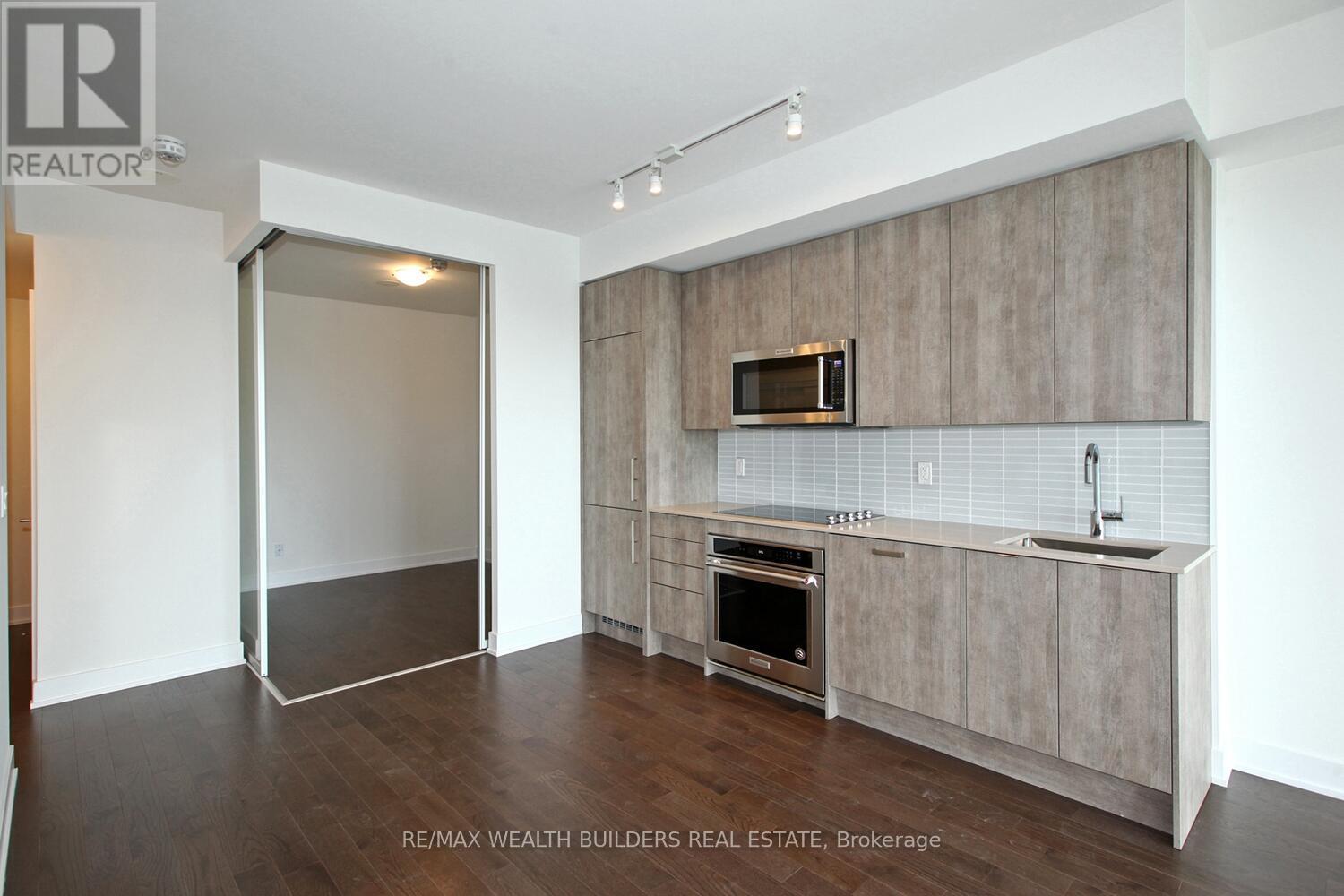 808 - 181 Bedford Road, Toronto, Ontario  M5R 1J8 - Photo 14 - C12891496