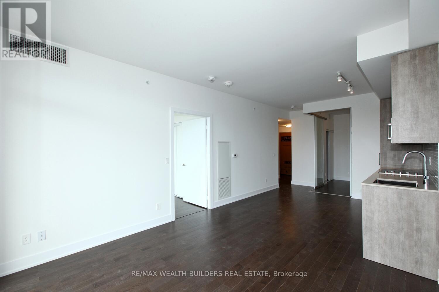 808 - 181 Bedford Road, Toronto, Ontario  M5R 1J8 - Photo 8 - C12891496