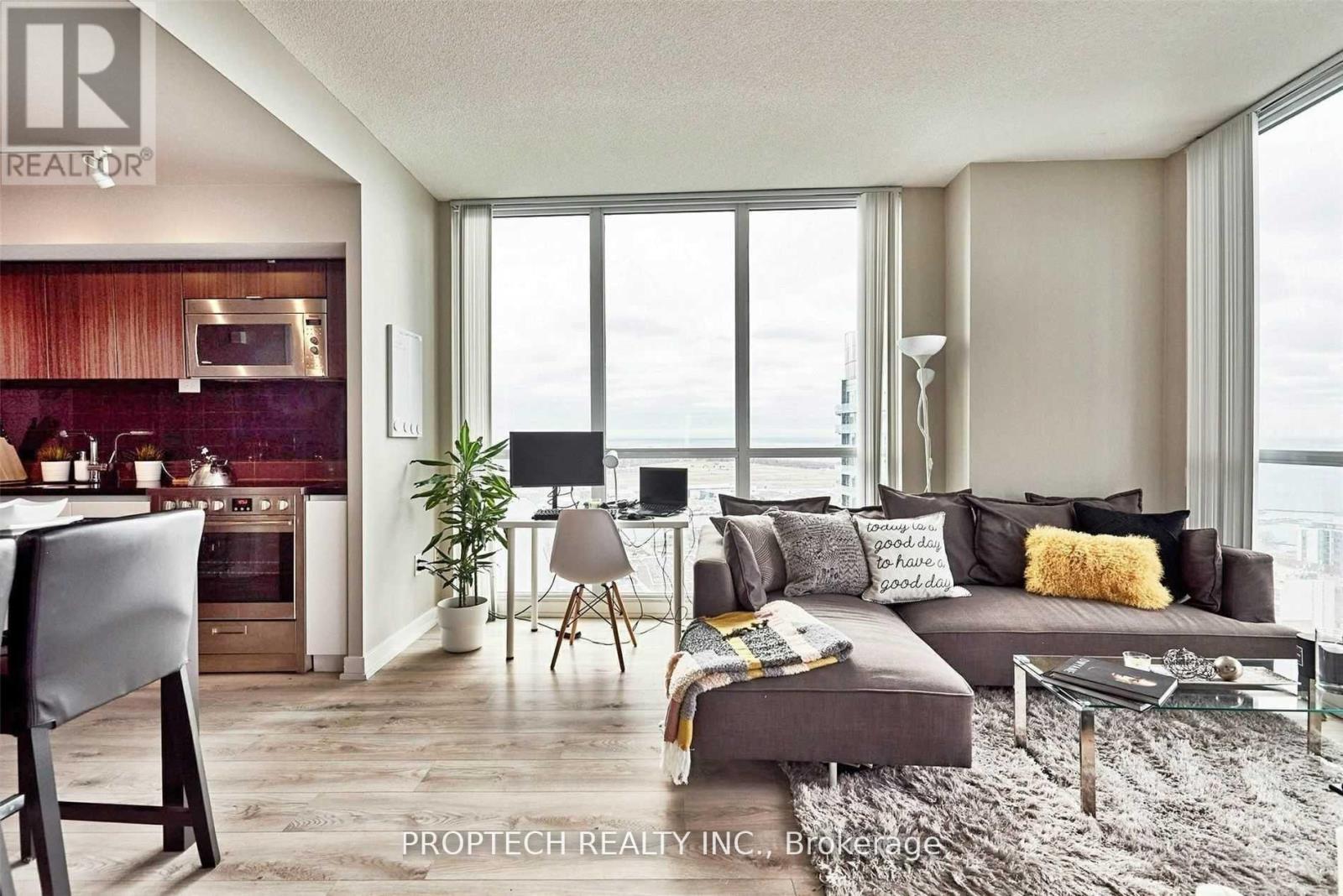 3008 - 75 Queens Wharf Road, Toronto, Ontario  M5V 0J8 - Photo 4 - C12891516