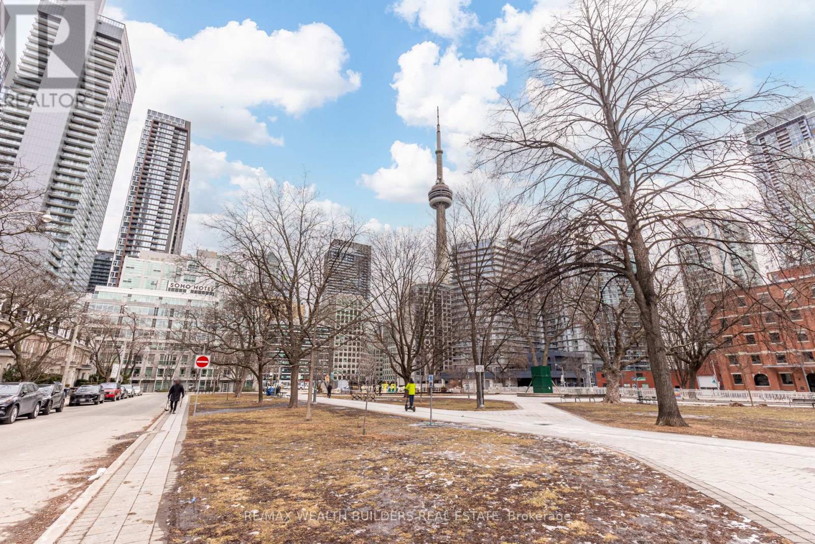 G09 - 350 WELLINGTON STREET W, Toronto, Ontario