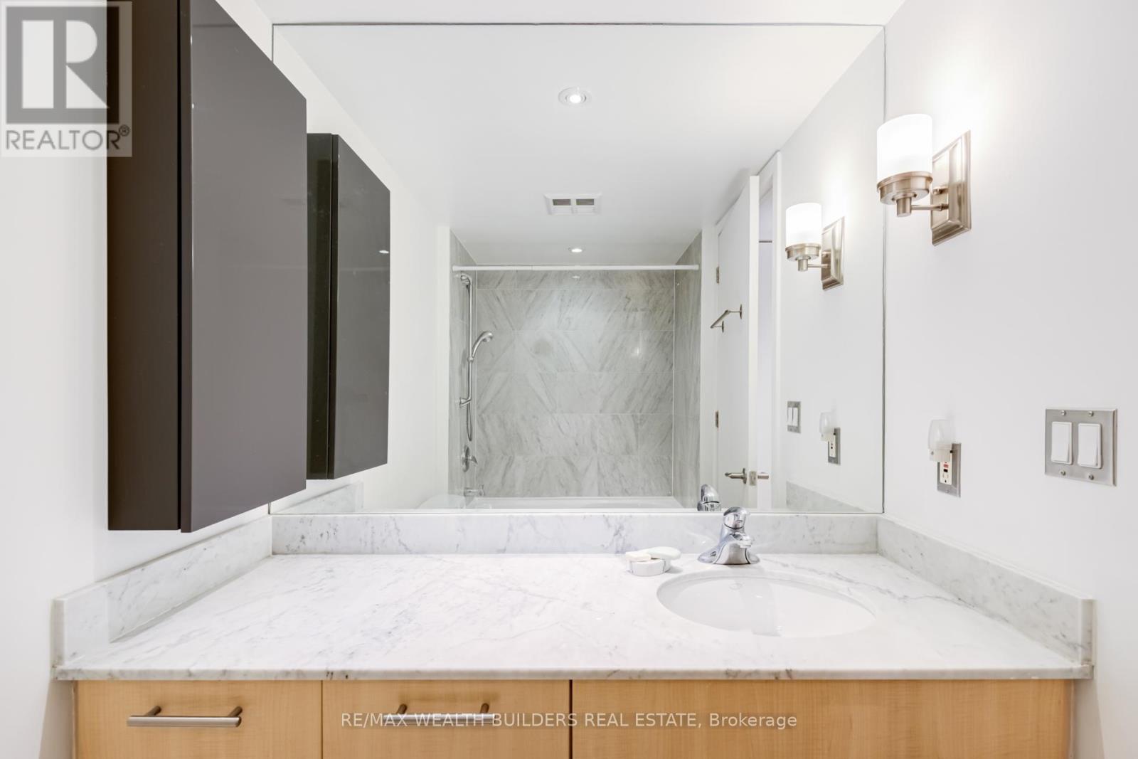 G09 - 350 Wellington Street W, Toronto (Waterfront Communities), Ontario  M5V 3W9 - Photo 11 - C12891520