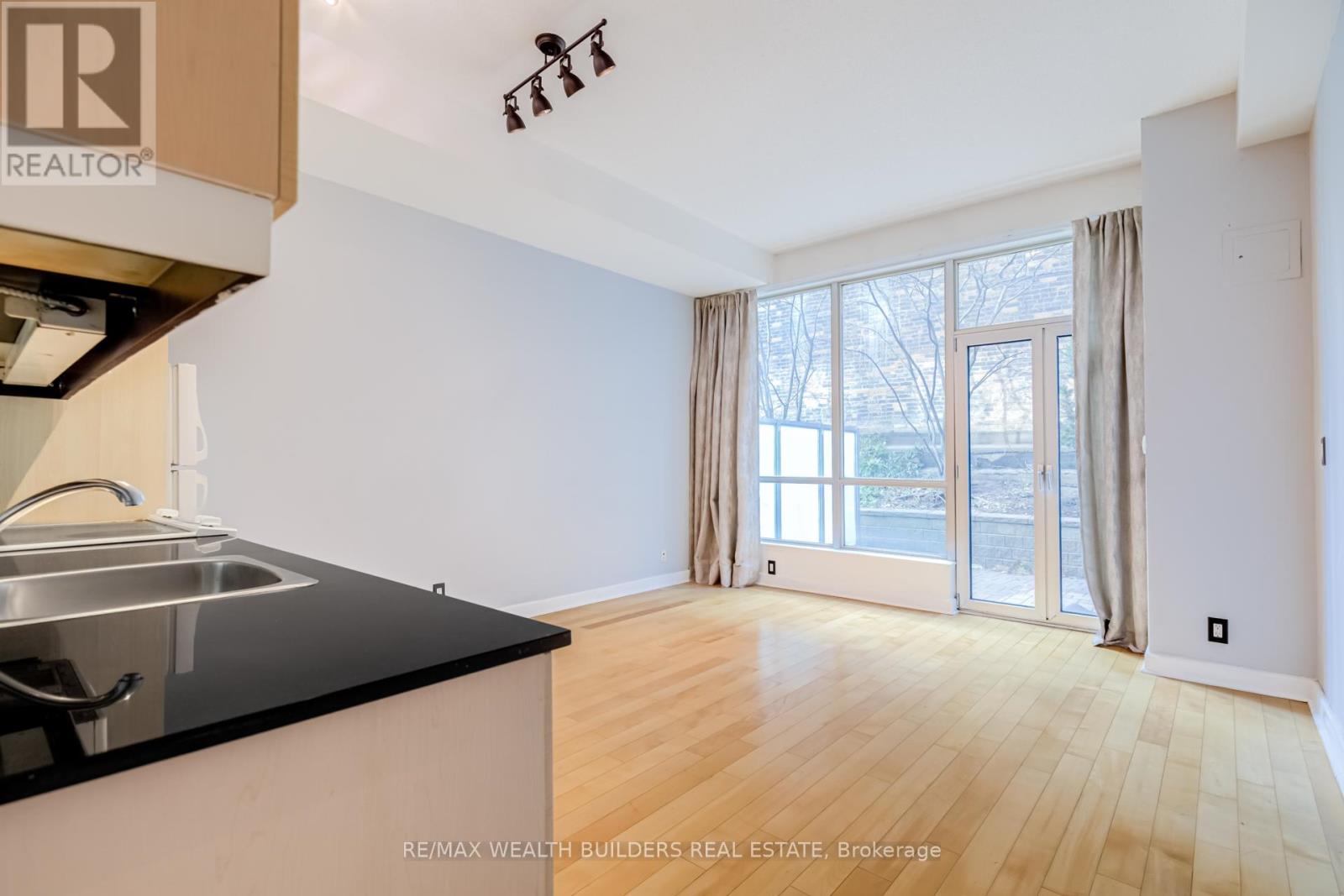 G09 - 350 Wellington Street W, Toronto (Waterfront Communities), Ontario  M5V 3W9 - Photo 16 - C12891520