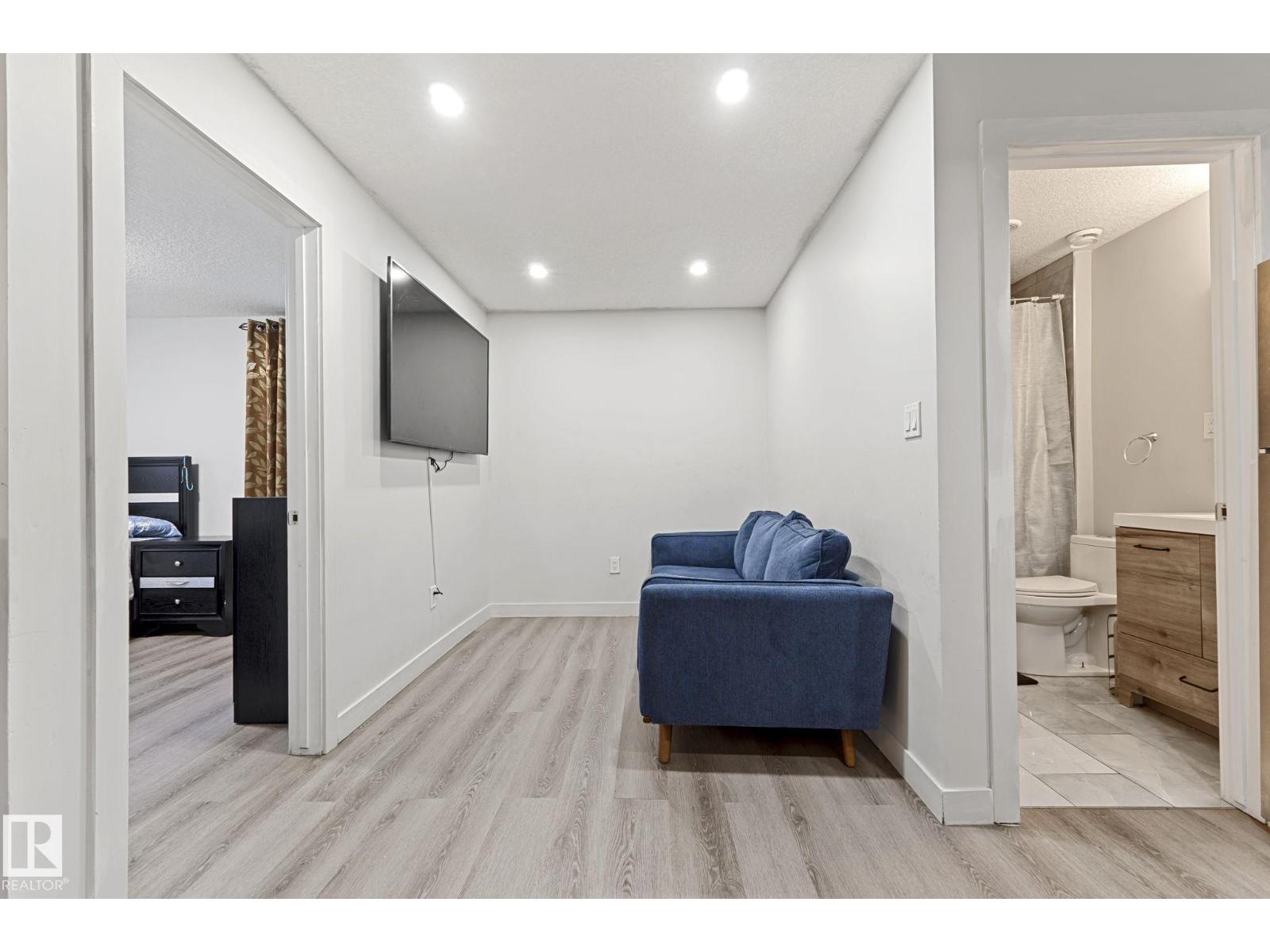 8955 150 St Nw, Edmonton, Alberta  T5R 1E6 - Photo 38 - E4473623