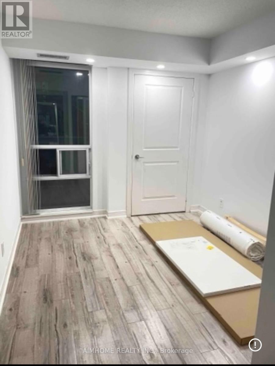 710 - 31 Bales Avenue, Toronto, Ontario  M2N 7L6 - Photo 8 - C12891538