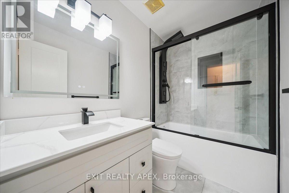 Third Floor - 343 Greenwood Avenue, Toronto, Ontario  M4L 2R6 - Photo 11 - E12889750